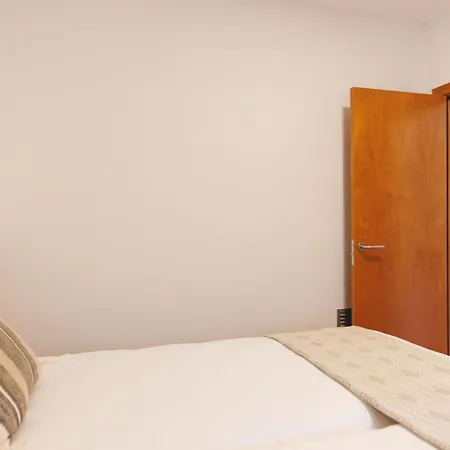 Bravissimo Santa Clara Penthouse 2, With 3-bedrooms דירה ז'ירונה