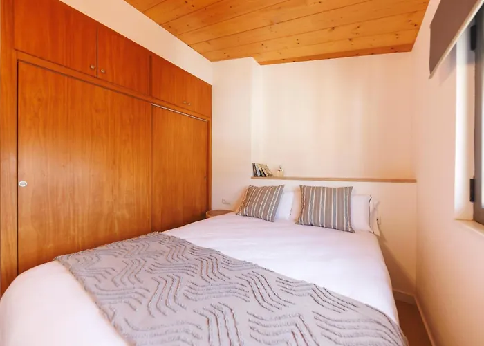 Bravissimo Santa Clara Penthouse 2, With 3-bedrooms Girona