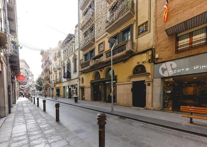 Daire Bravissimo Santa Clara Penthouse 2, With 3-bedrooms Girona